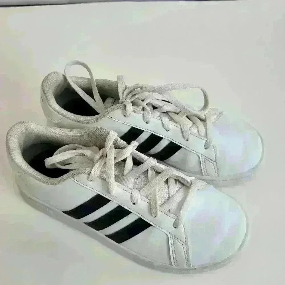Adidas Kids’ Baseline K Sneakers Tennis Unisex Sz 1